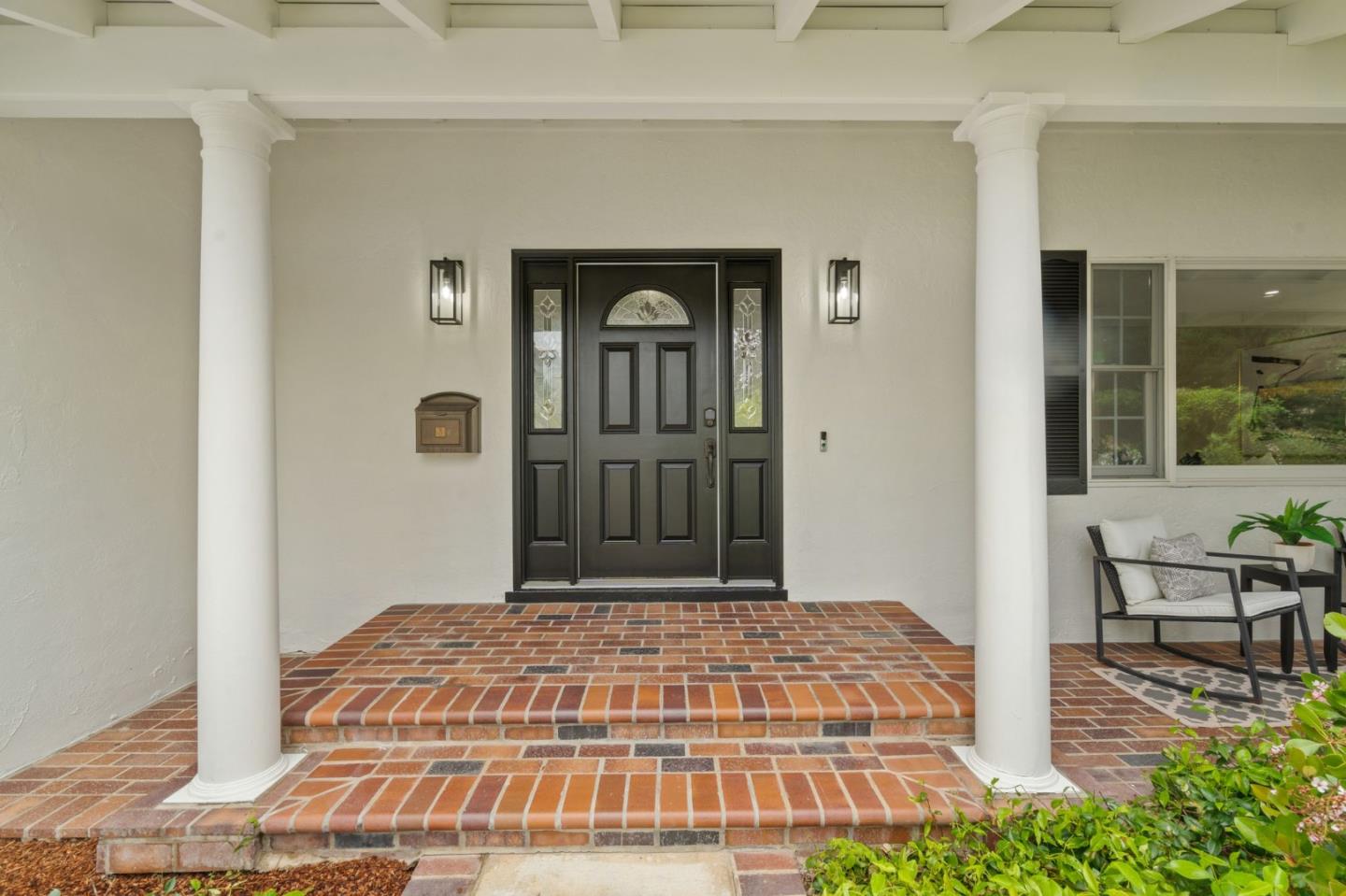 Detail Gallery Image 3 of 70 For 6852 Eldridge Dr, San Jose,  CA 95120 - 5 Beds | 2/1 Baths