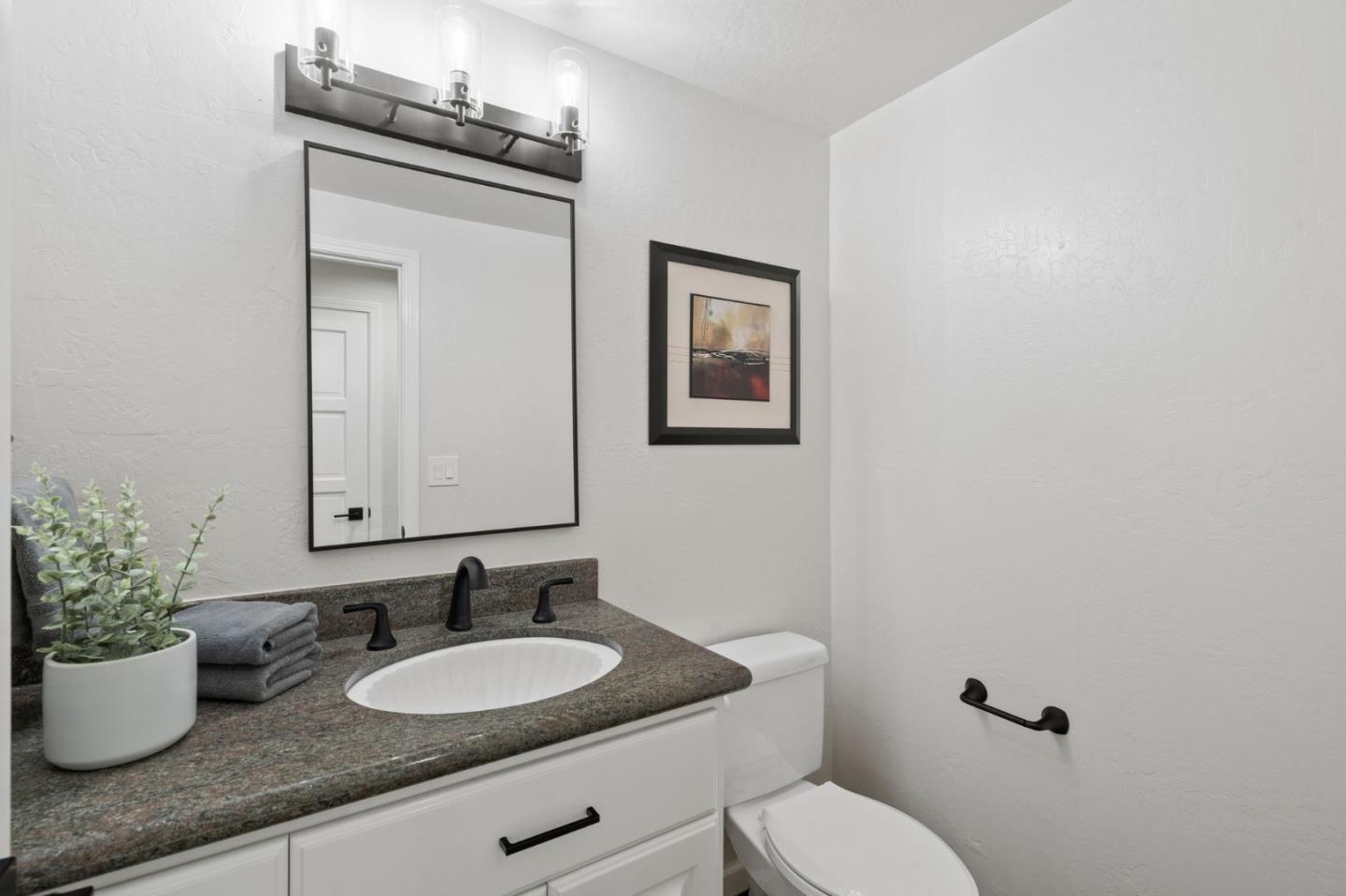 Detail Gallery Image 33 of 70 For 6852 Eldridge Dr, San Jose,  CA 95120 - 5 Beds | 2/1 Baths