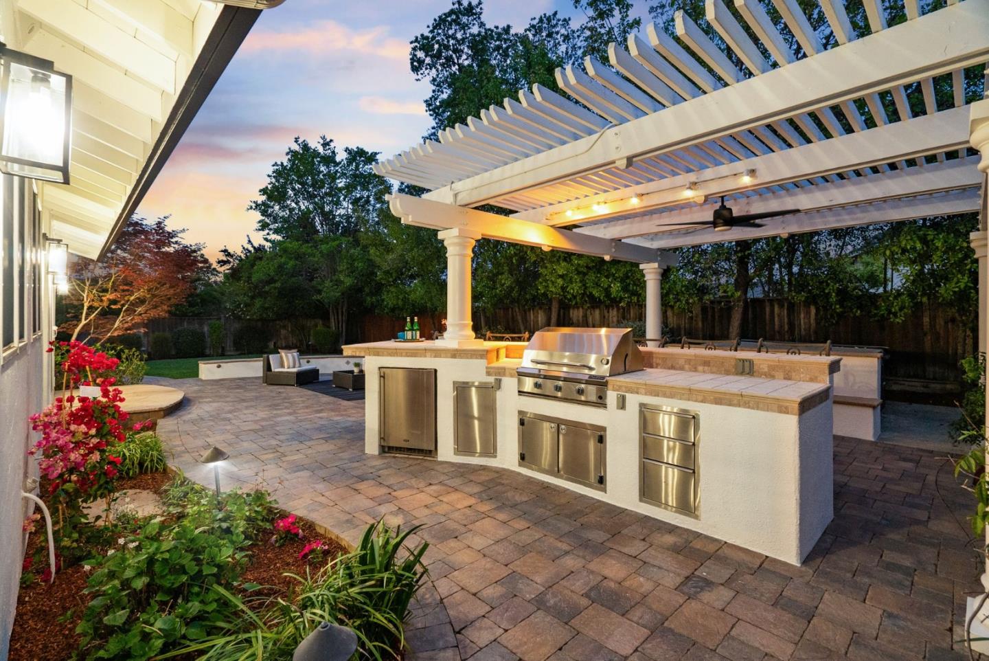 Detail Gallery Image 61 of 70 For 6852 Eldridge Dr, San Jose,  CA 95120 - 5 Beds | 2/1 Baths