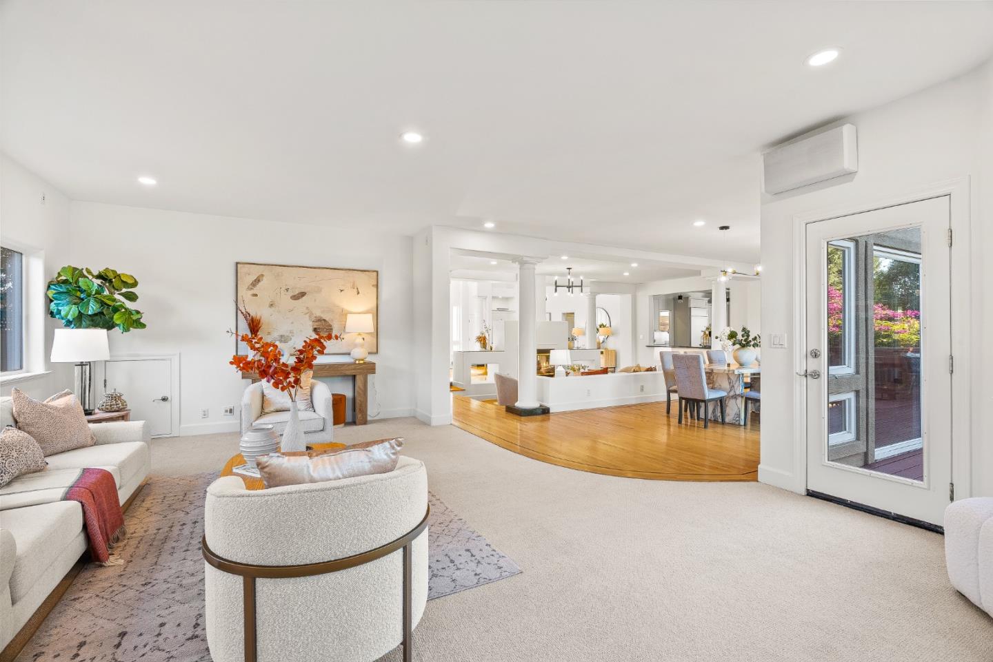 Detail Gallery Image 14 of 81 For 325 E Oakwood Blvd, Redwood City,  CA 94061 - 4 Beds | 3/1 Baths