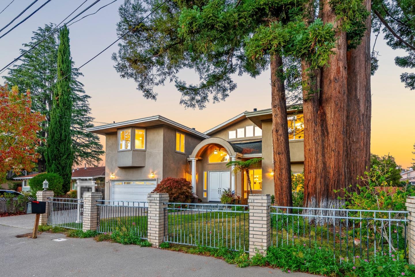 Detail Gallery Image 63 of 81 For 325 E Oakwood Blvd, Redwood City,  CA 94061 - 4 Beds | 3/1 Baths