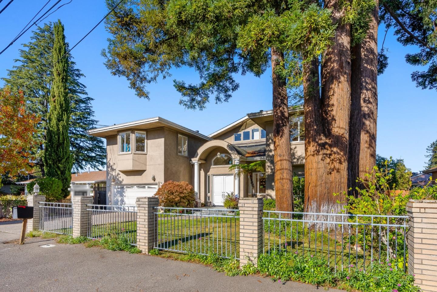 Detail Gallery Image 68 of 81 For 325 E Oakwood Blvd, Redwood City,  CA 94061 - 4 Beds | 3/1 Baths