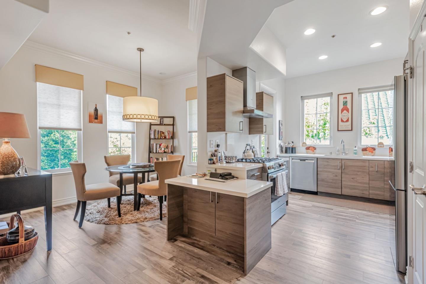 Detail Gallery Image 14 of 33 For 88 S Broadway #3301,  Millbrae,  CA 94030 - 2 Beds | 2 Baths