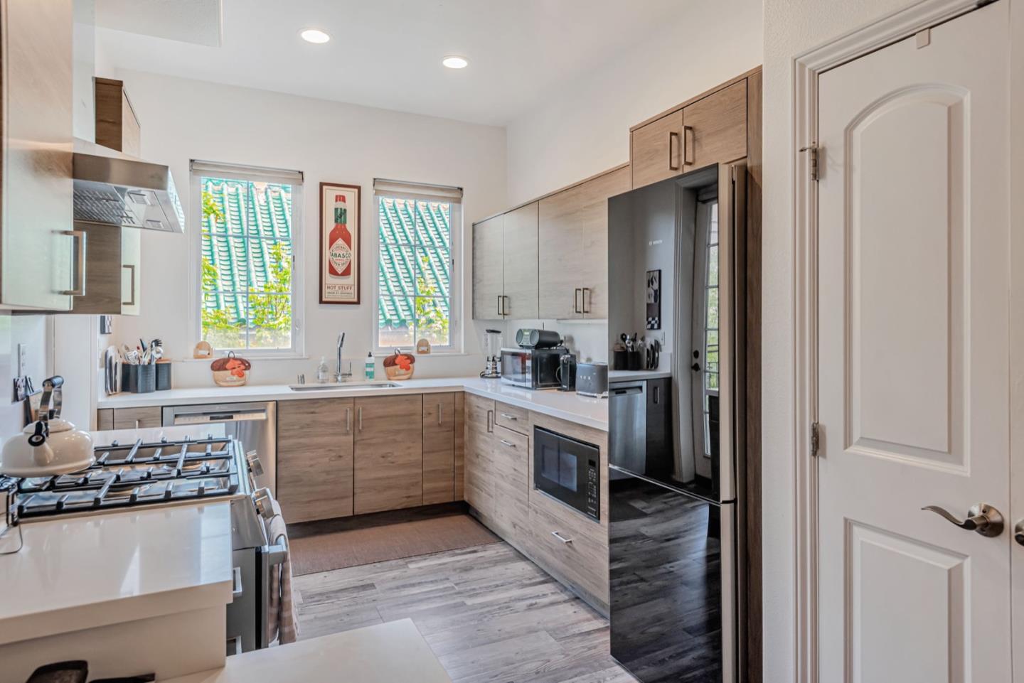 Detail Gallery Image 15 of 33 For 88 S Broadway #3301,  Millbrae,  CA 94030 - 2 Beds | 2 Baths