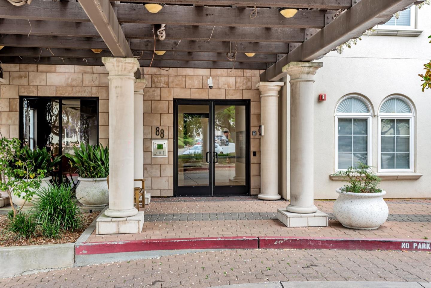 Detail Gallery Image 2 of 33 For 88 S Broadway #3301,  Millbrae,  CA 94030 - 2 Beds | 2 Baths