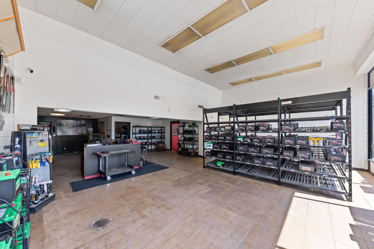 Detail Gallery Image 13 of 36 For 1139 Airport Blvd, South San Francisco,  CA 94080 - – Beds | – Baths