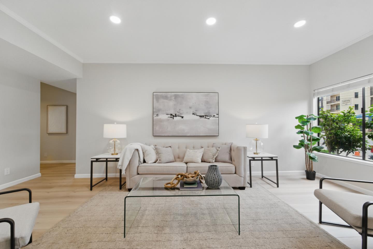 Detail Gallery Image 2 of 36 For 425 N El Camino Real #107,  San Mateo,  CA 94401 - 2 Beds | 2 Baths