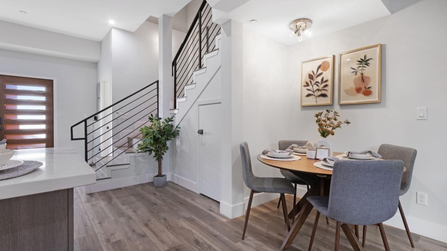 Detail Gallery Image 10 of 50 For 737 S 2nd St #2,  San Jose,  CA 95112 - 3 Beds | 3 Baths
