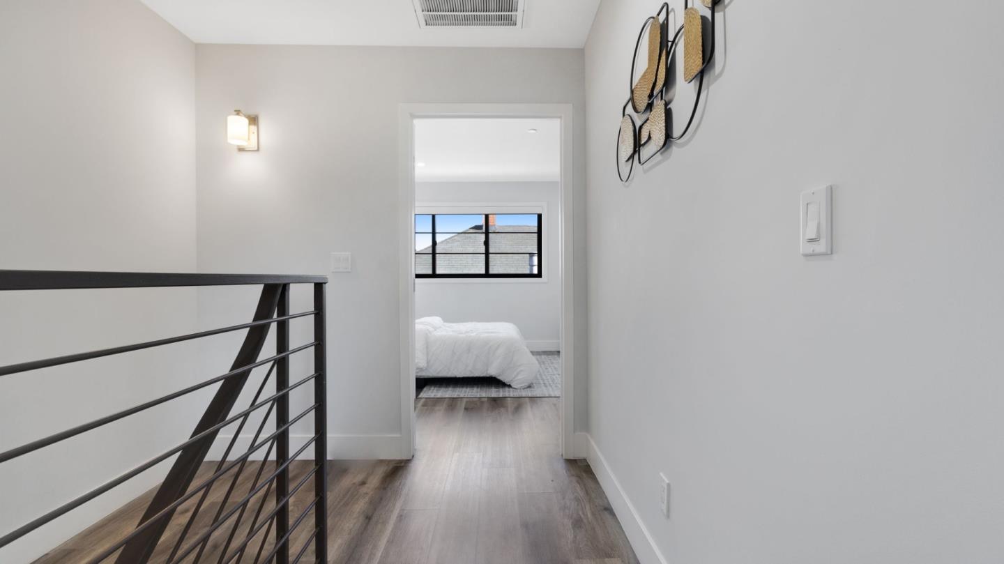 Detail Gallery Image 14 of 50 For 737 S 2nd St #2,  San Jose,  CA 95112 - 3 Beds | 3 Baths