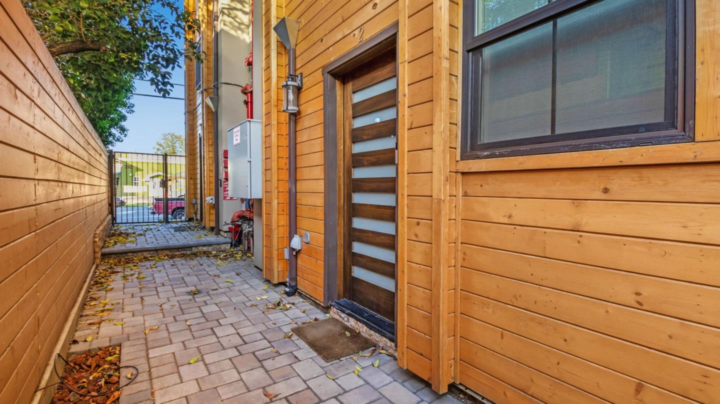 Detail Gallery Image 45 of 50 For 737 S 2nd St #2,  San Jose,  CA 95112 - 3 Beds | 3 Baths