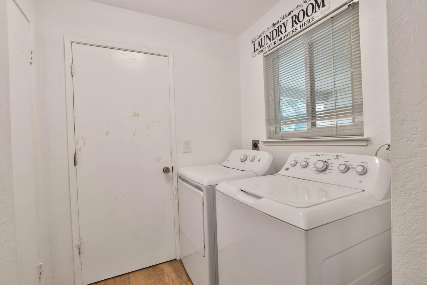 Detail Gallery Image 16 of 26 For 165 Cheltenham Way, San Jose,  CA 95139 - 4 Beds | 2 Baths