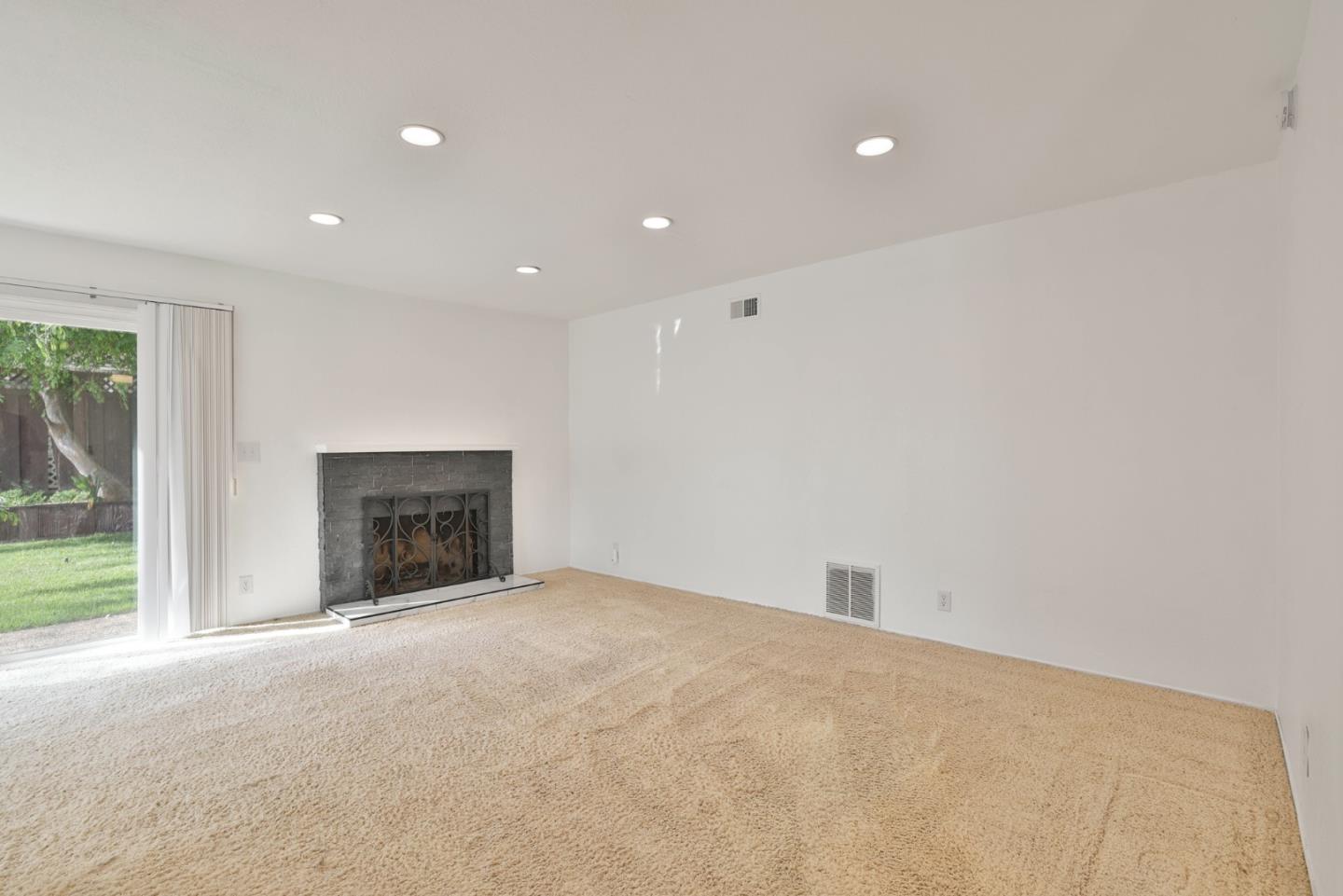 Detail Gallery Image 7 of 26 For 165 Cheltenham Way, San Jose,  CA 95139 - 4 Beds | 2 Baths