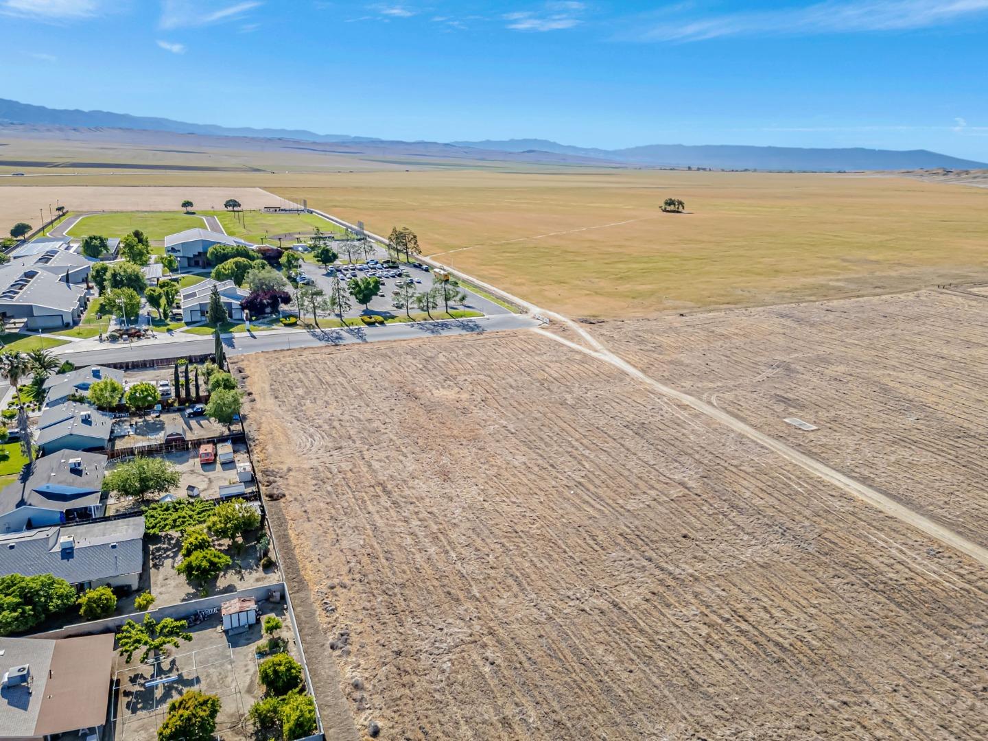 Detail Gallery Image 25 of 29 For 101 Amador St, Avenal,  CA 93204 - – Beds | – Baths