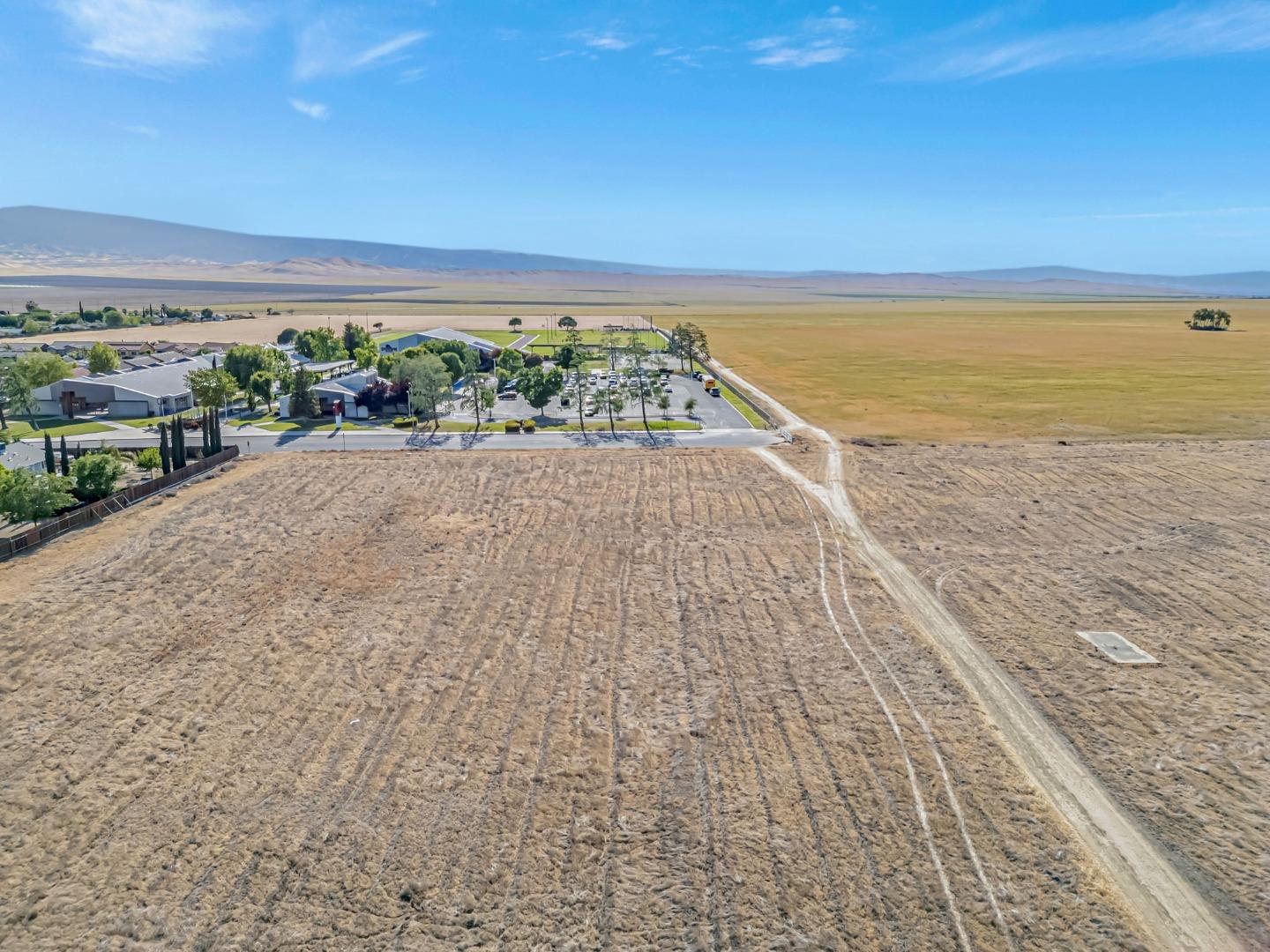 Detail Gallery Image 27 of 29 For 101 Amador St, Avenal,  CA 93204 - – Beds | – Baths