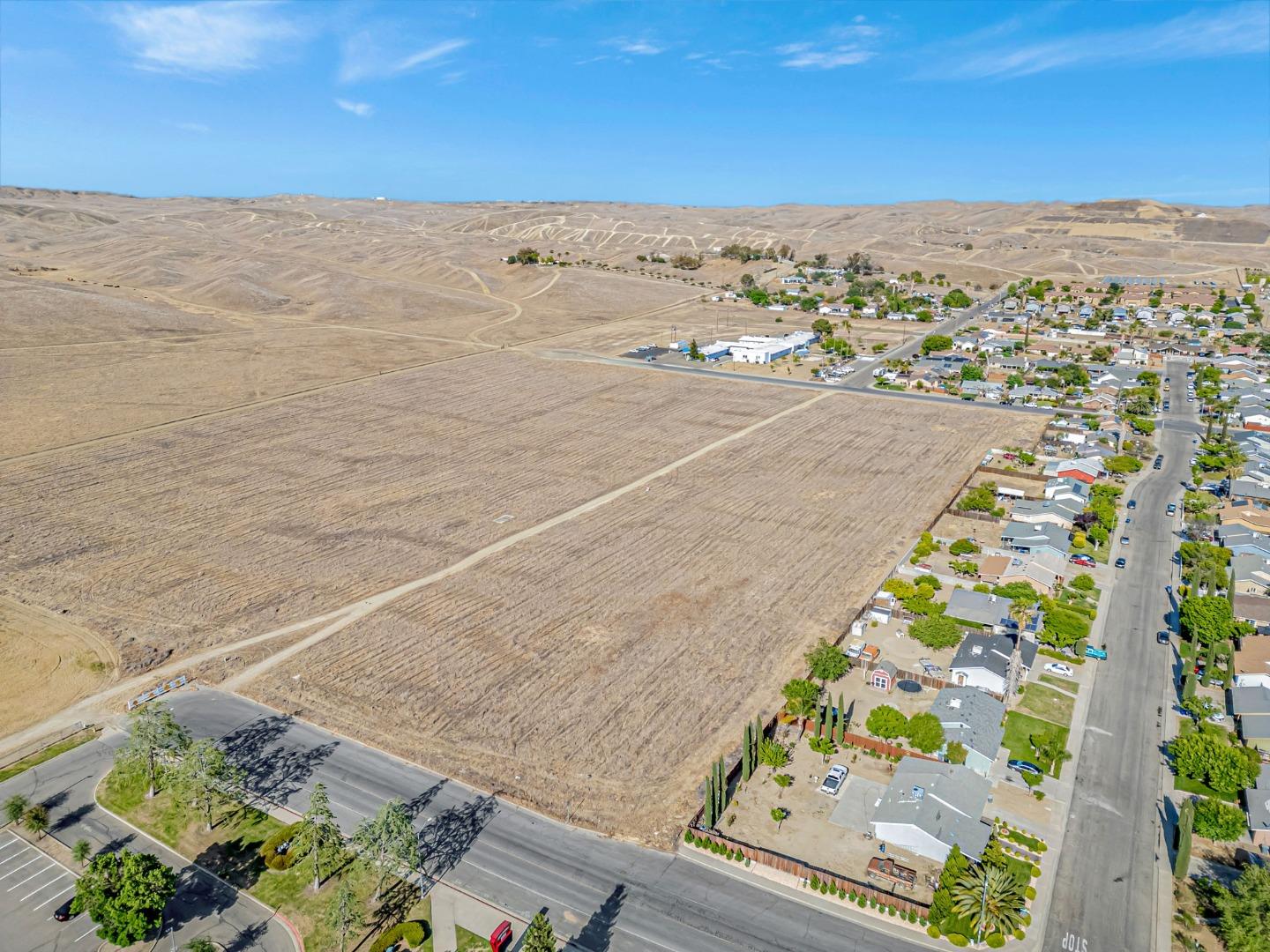 Detail Gallery Image 3 of 29 For 101 Amador St, Avenal,  CA 93204 - – Beds | – Baths