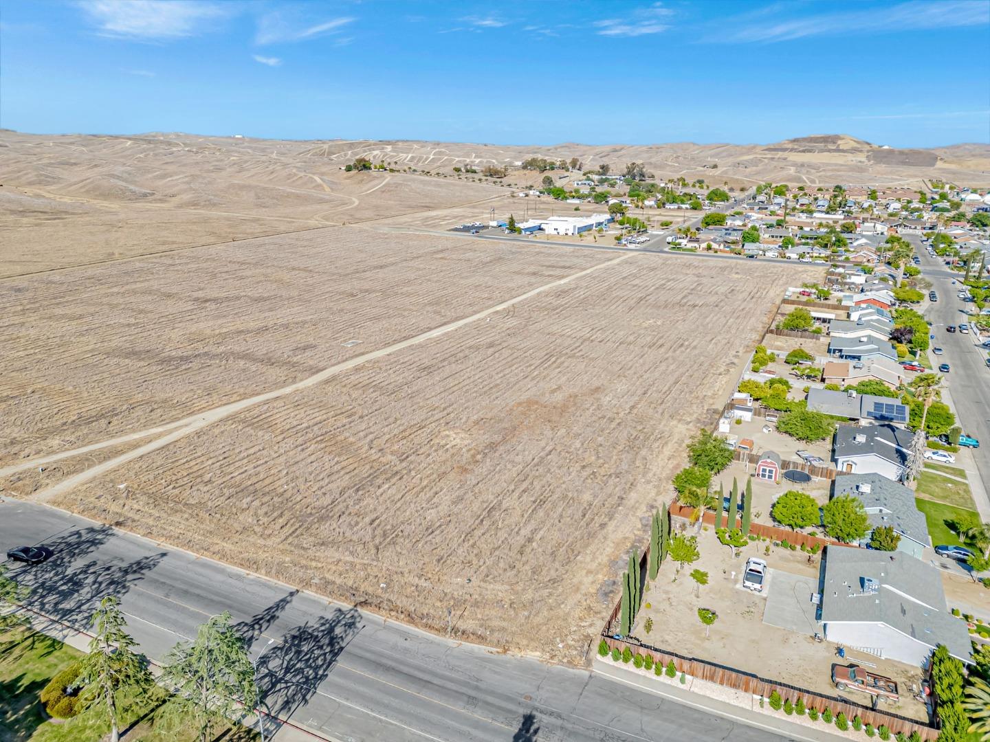 Detail Gallery Image 5 of 29 For 101 Amador St, Avenal,  CA 93204 - – Beds | – Baths
