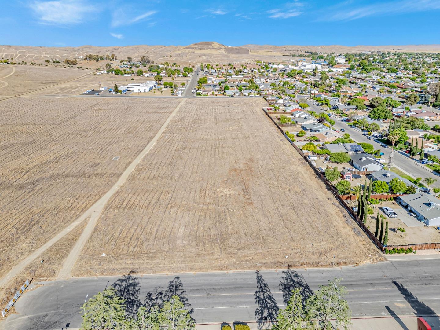 Detail Gallery Image 6 of 29 For 101 Amador St, Avenal,  CA 93204 - – Beds | – Baths