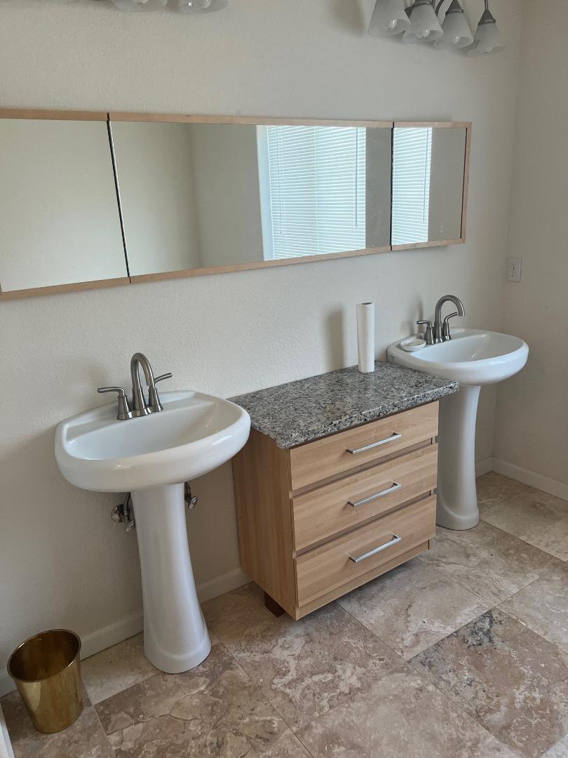 Detail Gallery Image 10 of 18 For 629 Poker Flat Rd, Copperopolis,  CA 95228 - 3 Beds | 2/1 Baths