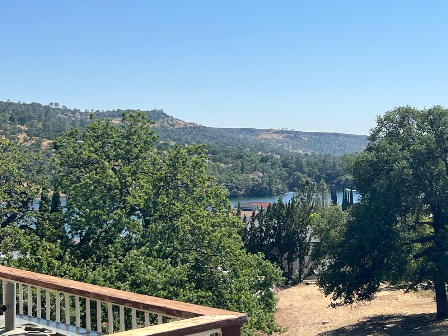 Detail Gallery Image 2 of 18 For 629 Poker Flat Rd, Copperopolis,  CA 95228 - 3 Beds | 2/1 Baths