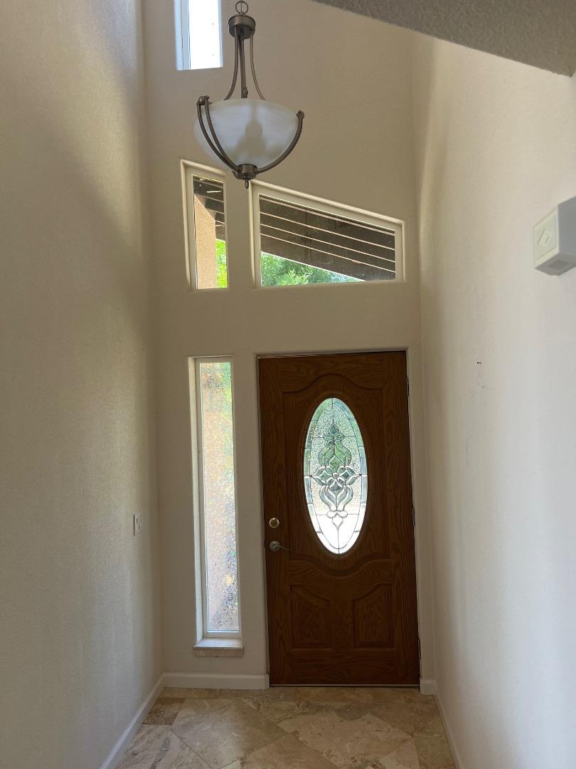 Detail Gallery Image 4 of 18 For 629 Poker Flat Rd, Copperopolis,  CA 95228 - 3 Beds | 2/1 Baths