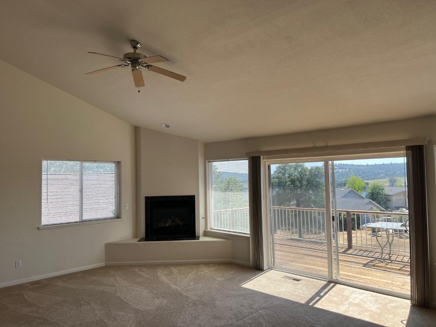 Detail Gallery Image 8 of 18 For 629 Poker Flat Rd, Copperopolis,  CA 95228 - 3 Beds | 2/1 Baths