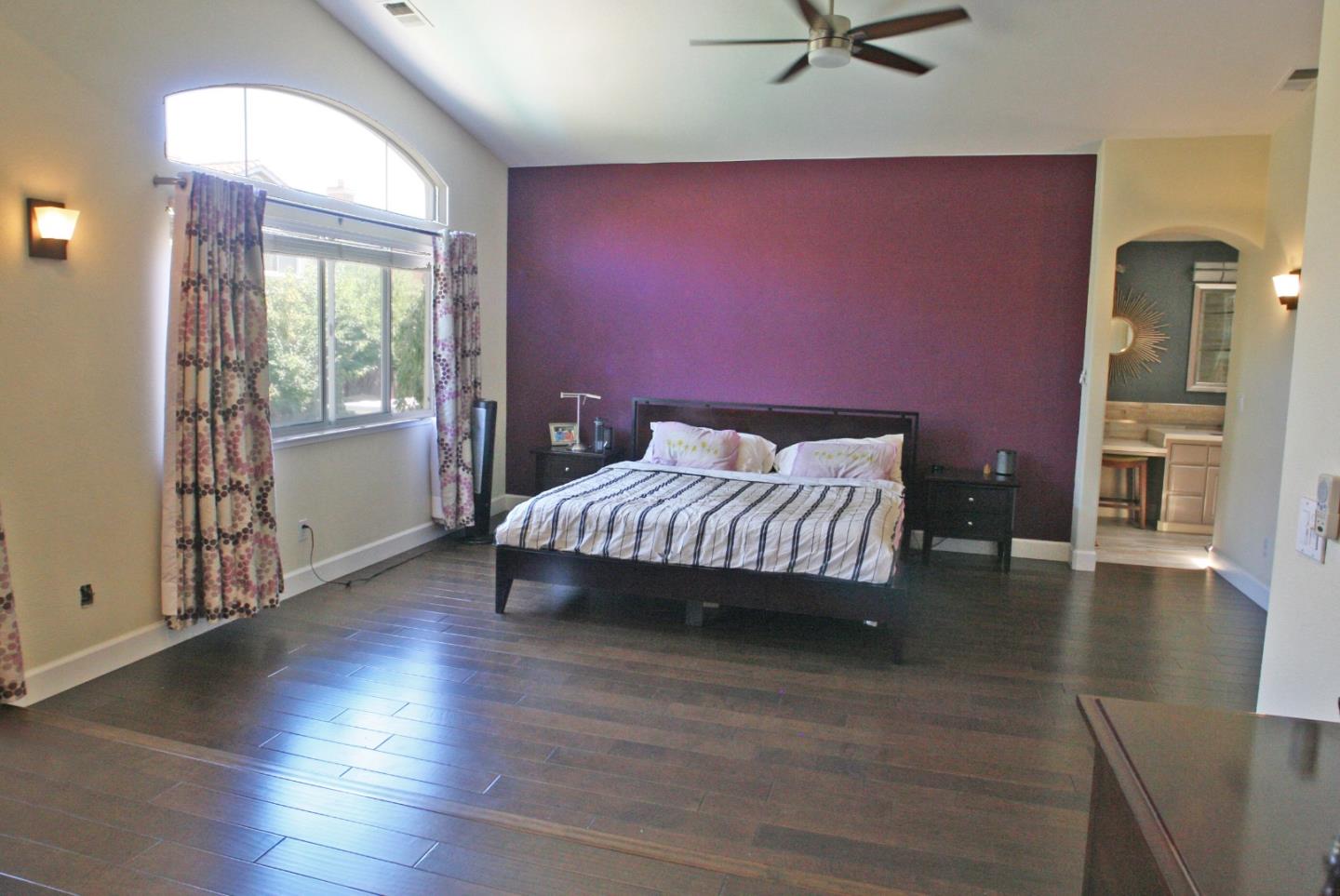 Detail Gallery Image 10 of 20 For 4754 San Tropico Ct, San Jose,  CA 95135 - 5 Beds | 3 Baths