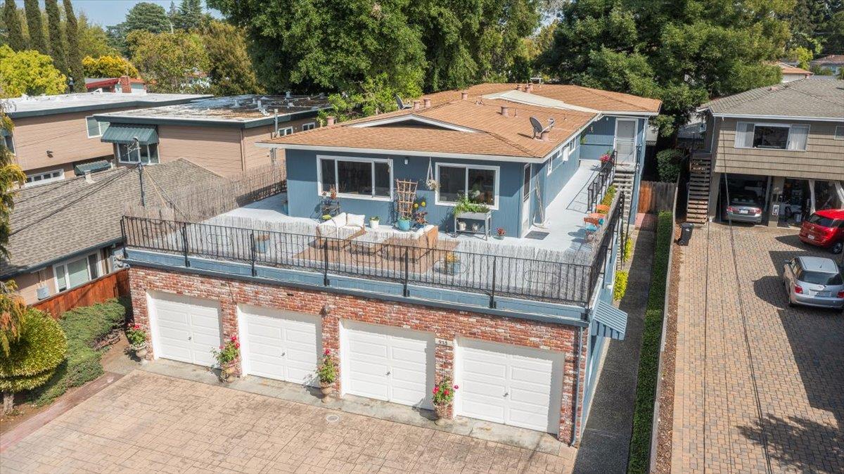 Detail Gallery Image 2 of 41 For 933 Florence Ln, Menlo Park,  CA 94025 - – Beds | – Baths