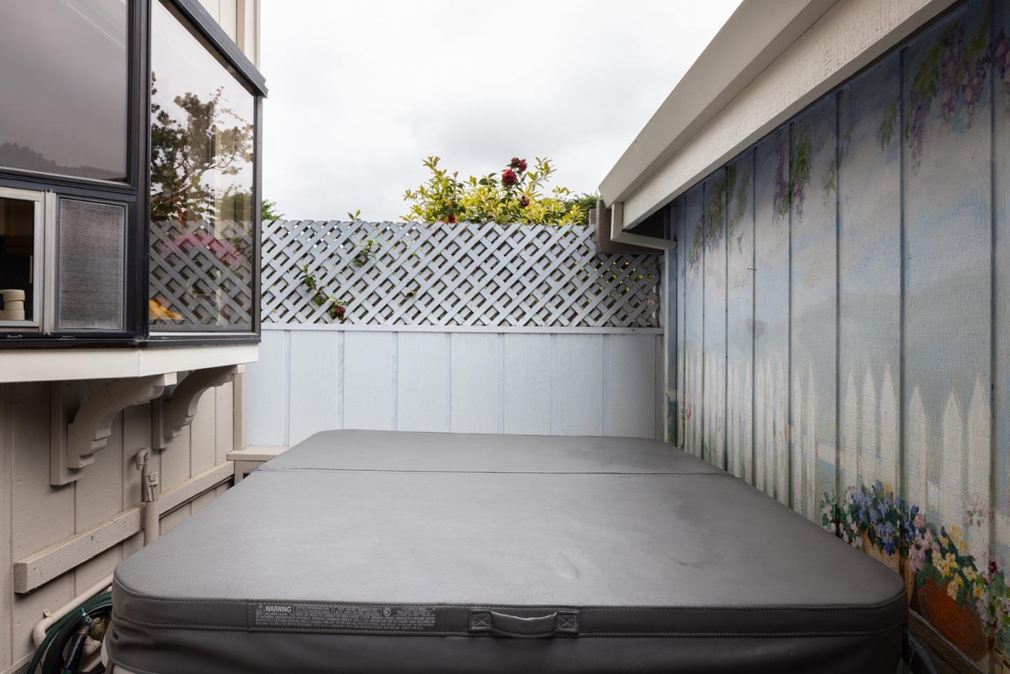 Detail Gallery Image 19 of 27 For 3850 Rio Rd #35,  Carmel,  CA 93923 - 2 Beds | 2/1 Baths