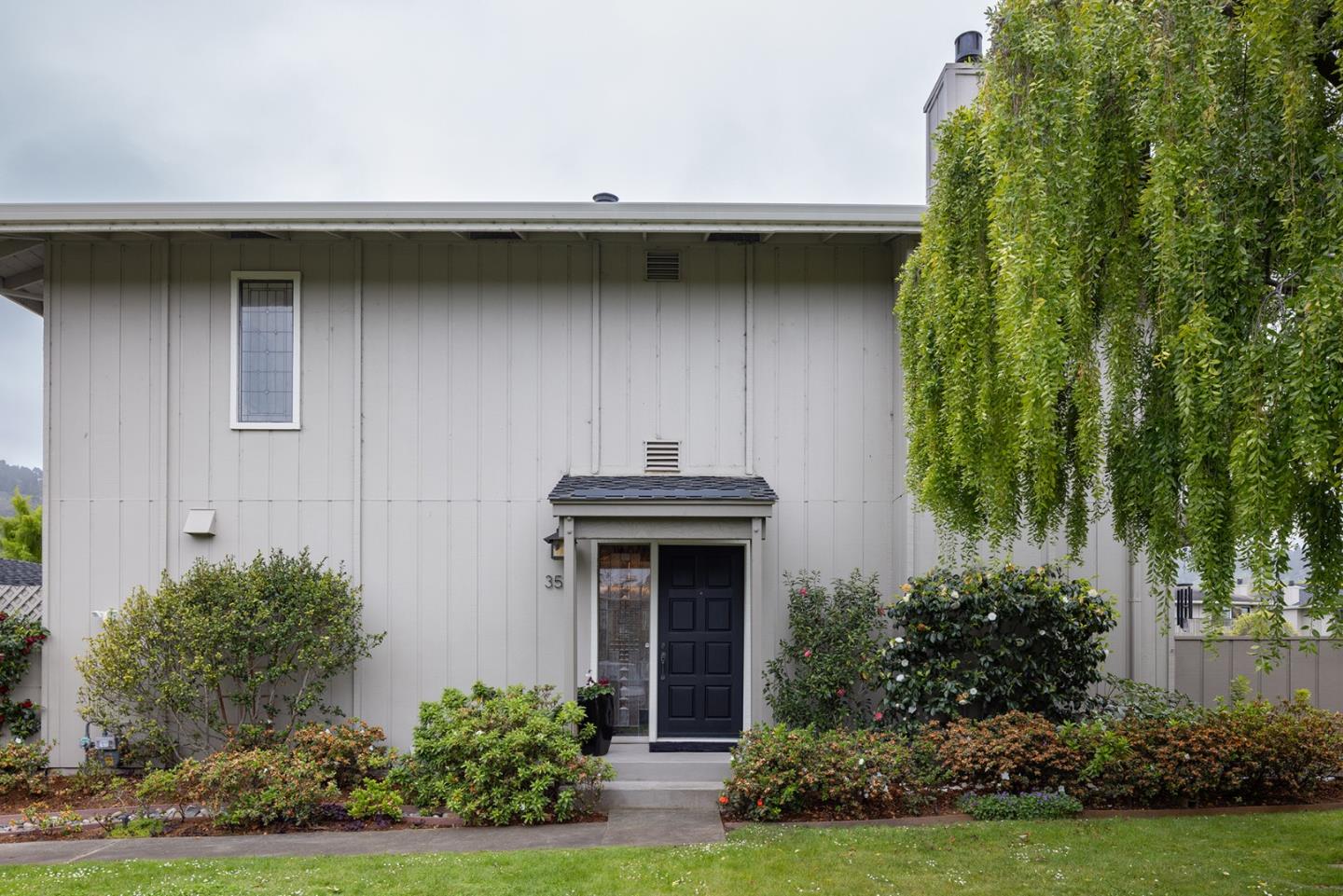 Detail Gallery Image 6 of 27 For 3850 Rio Rd #35,  Carmel,  CA 93923 - 2 Beds | 2/1 Baths