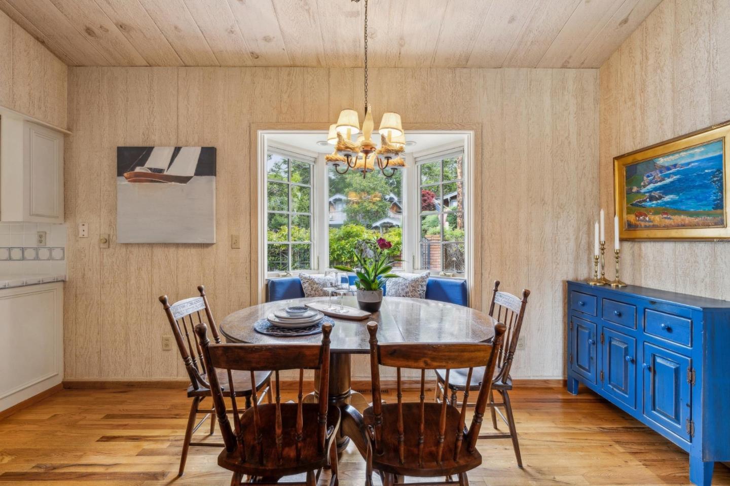 Detail Gallery Image 9 of 39 For 2 Se Pine Ridge Way, Carmel,  CA 93921 - 4 Beds | 3/1 Baths