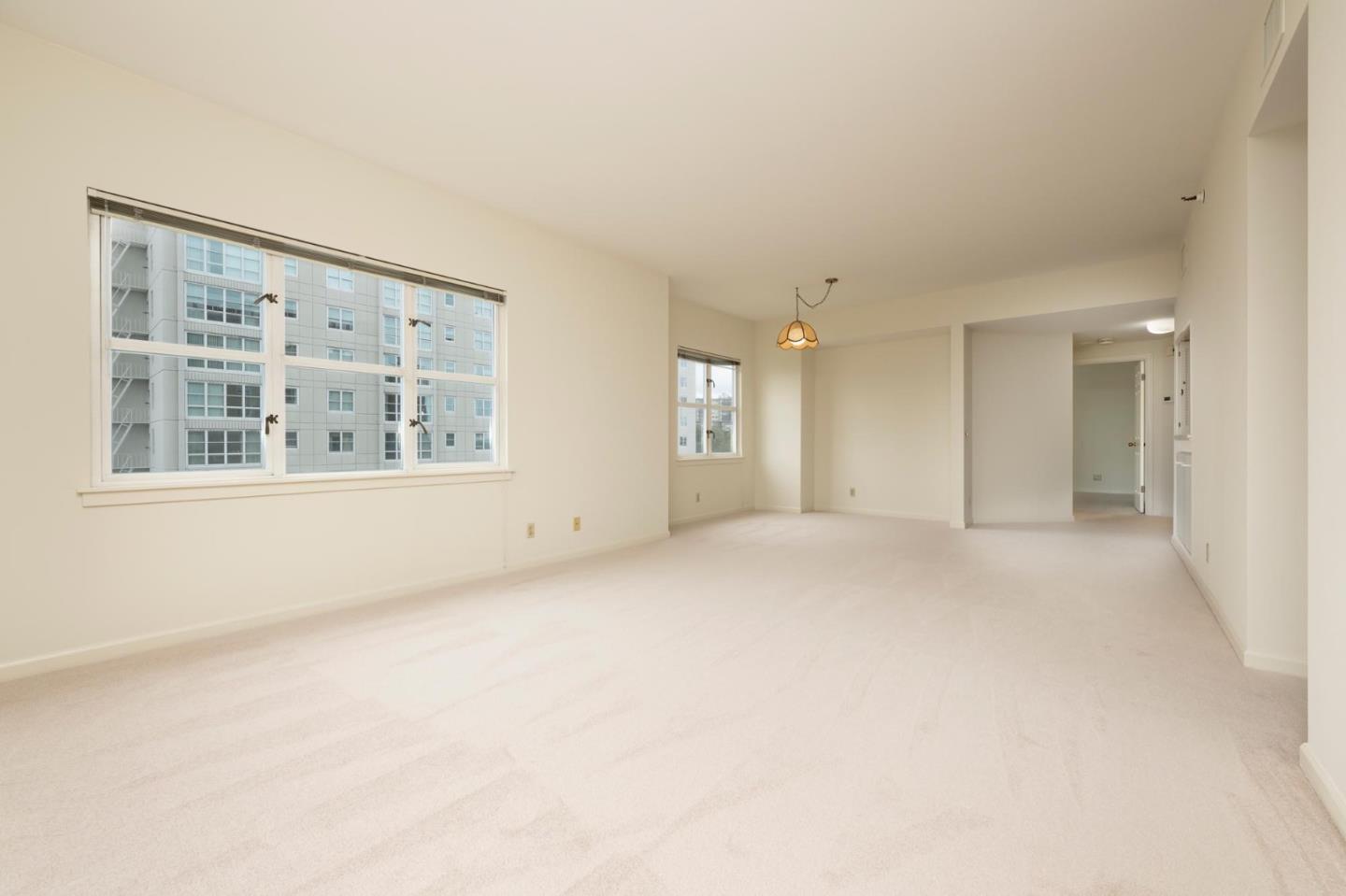 Detail Gallery Image 2 of 5 For 1 Baldwin Ave #616,  San Mateo,  CA 94401 - 1 Beds | 2 Baths