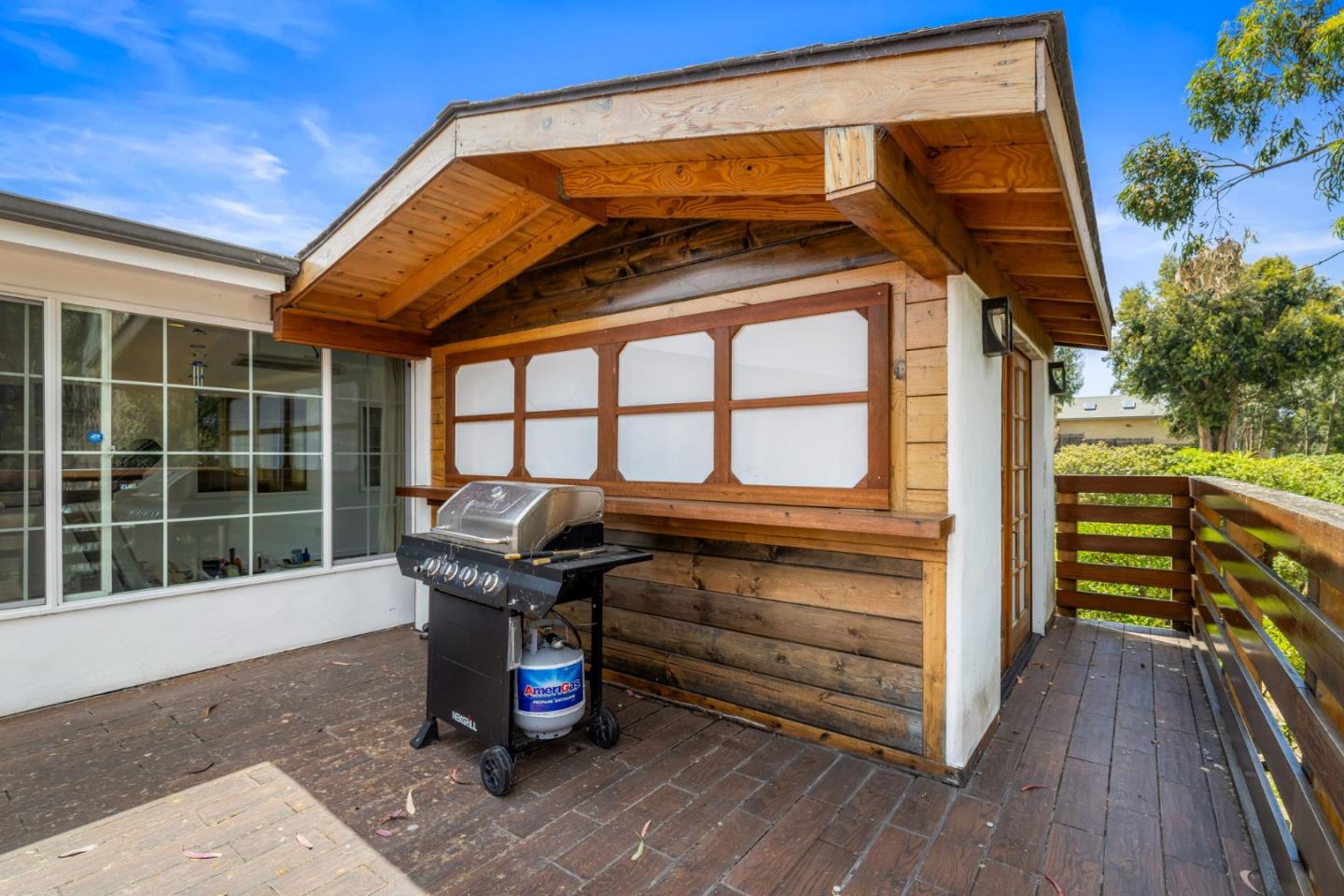 Detail Gallery Image 24 of 39 For 1575 Military Ave, Seaside,  CA 93955 - 3 Beds | 2 Baths