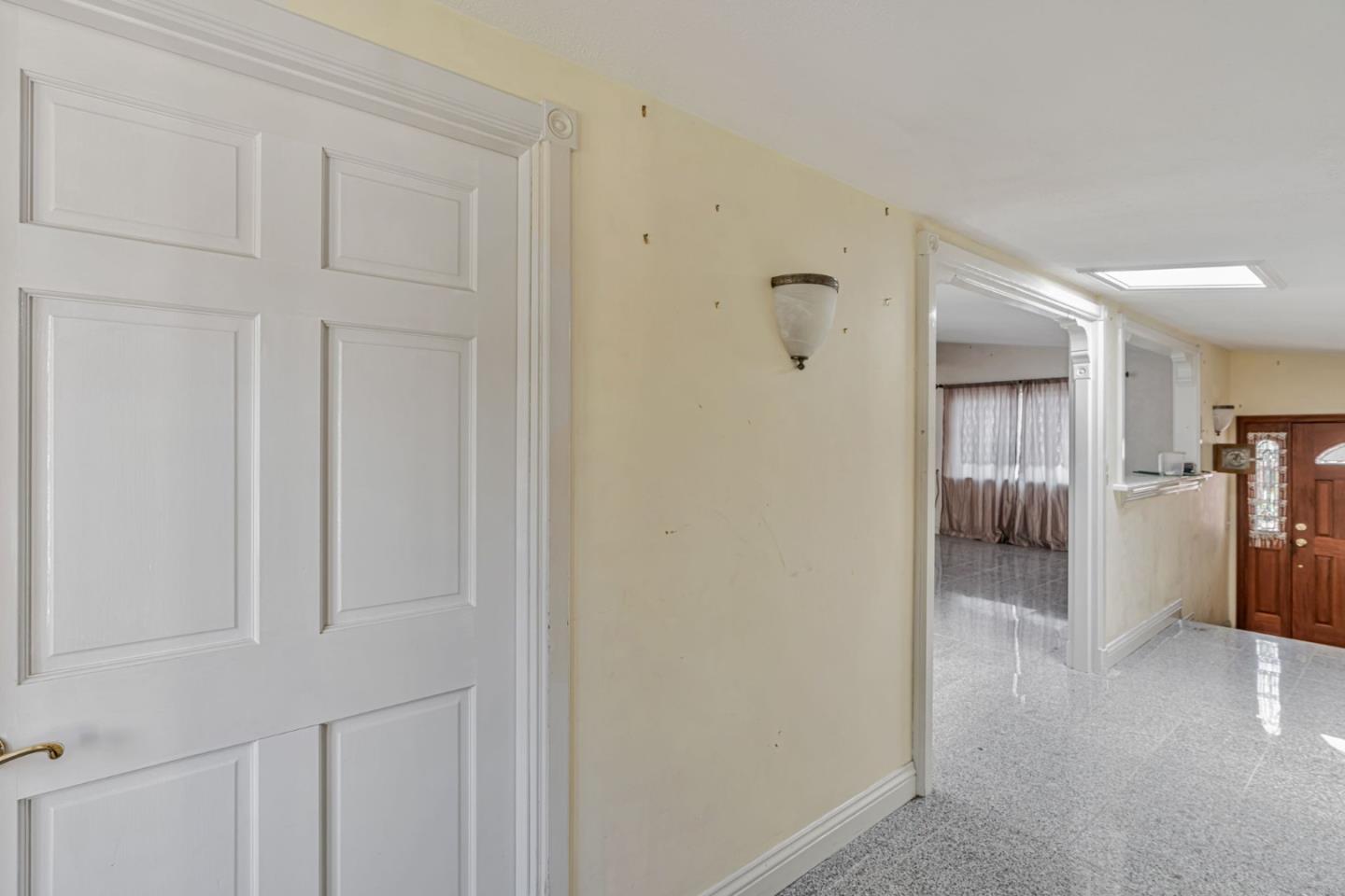 Detail Gallery Image 10 of 38 For 1113 Patterson Ln, Pacific Grove,  CA 93950 - 3 Beds | 1 Baths