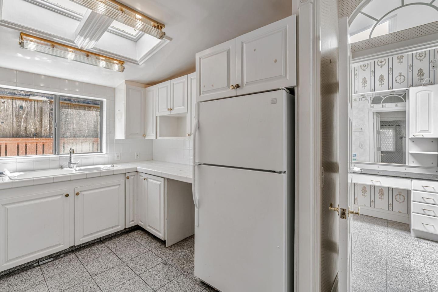 Detail Gallery Image 15 of 38 For 1113 Patterson Ln, Pacific Grove,  CA 93950 - 3 Beds | 1 Baths