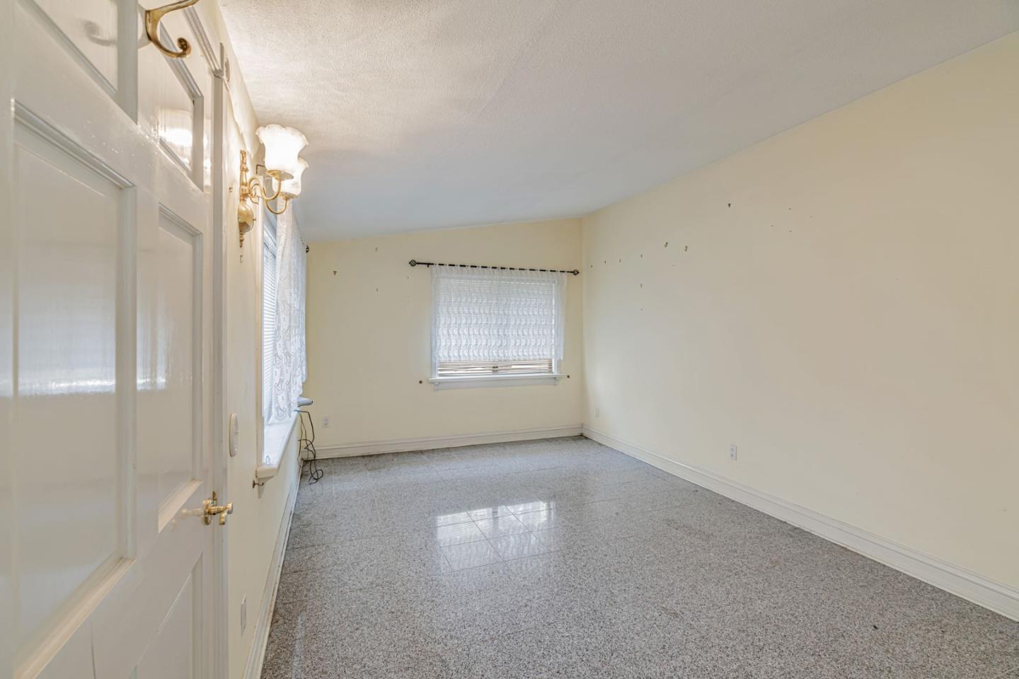 Detail Gallery Image 18 of 38 For 1113 Patterson Ln, Pacific Grove,  CA 93950 - 3 Beds | 1 Baths