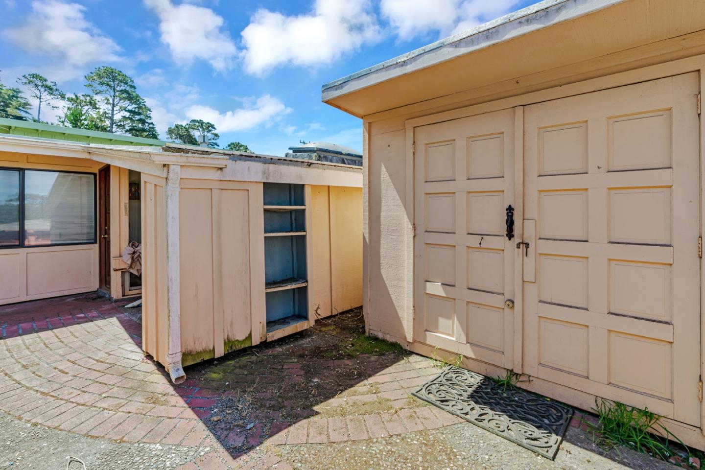 Detail Gallery Image 26 of 38 For 1113 Patterson Ln, Pacific Grove,  CA 93950 - 3 Beds | 1 Baths