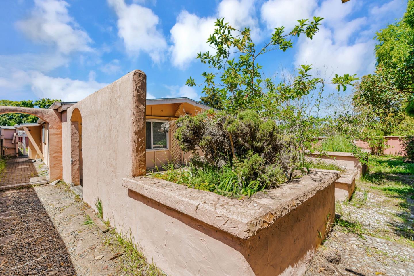Detail Gallery Image 30 of 38 For 1113 Patterson Ln, Pacific Grove,  CA 93950 - 3 Beds | 1 Baths