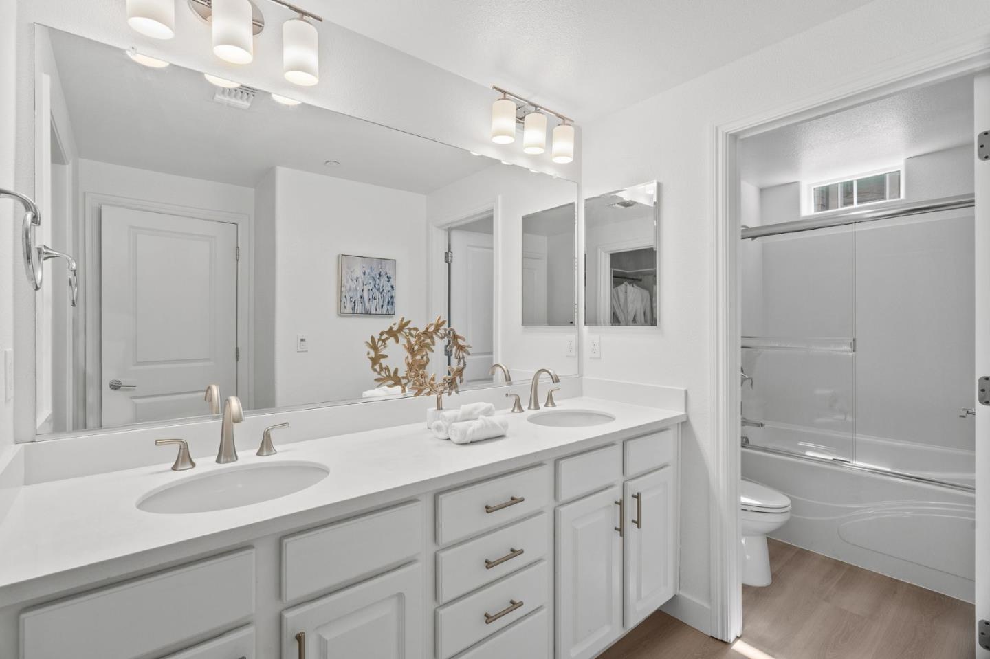 Detail Gallery Image 31 of 53 For 1453 Cherry Cir, Milpitas,  CA 95035 - 3 Beds | 2/1 Baths