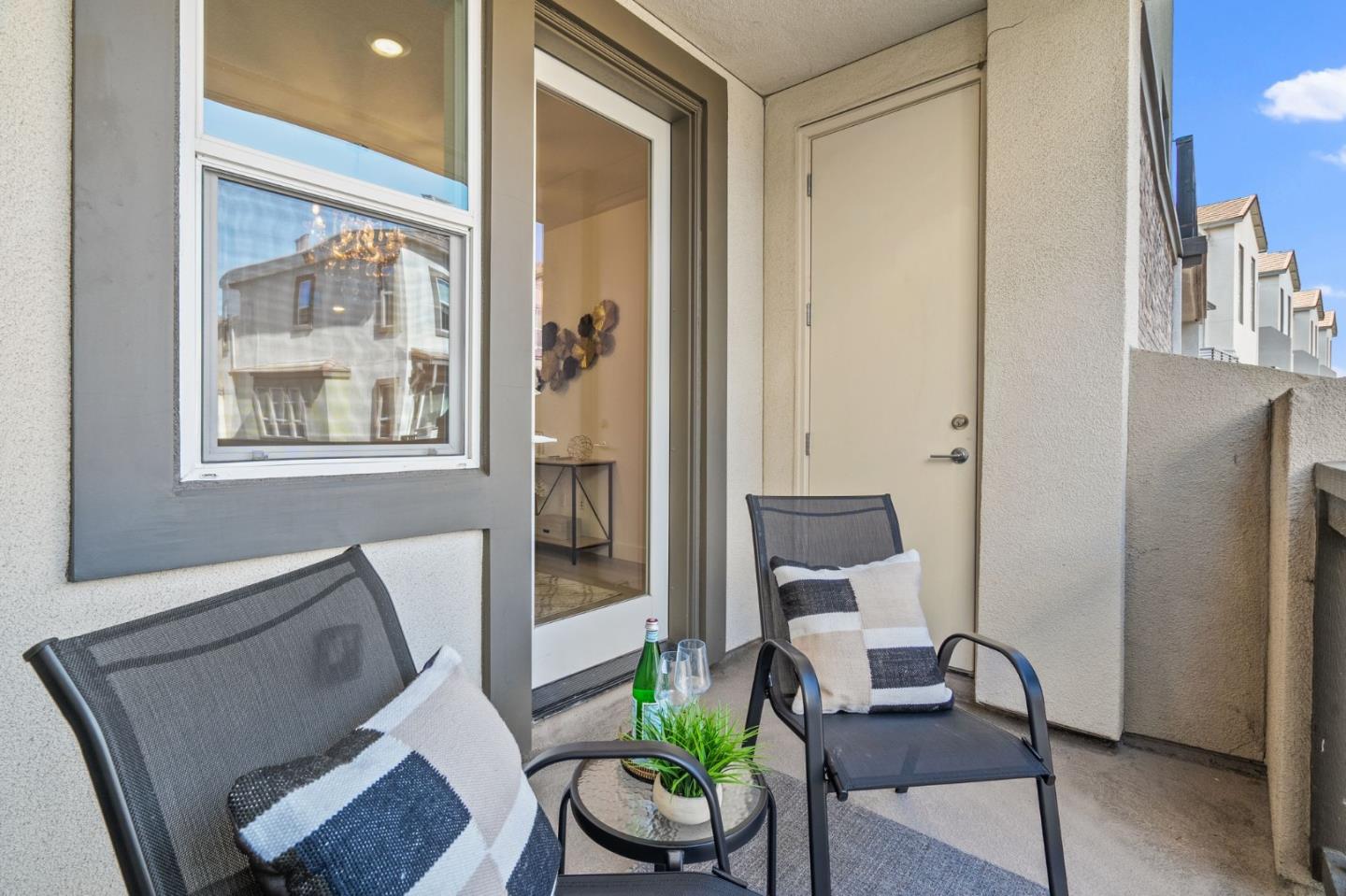 Detail Gallery Image 36 of 53 For 1453 Cherry Cir, Milpitas,  CA 95035 - 3 Beds | 2/1 Baths