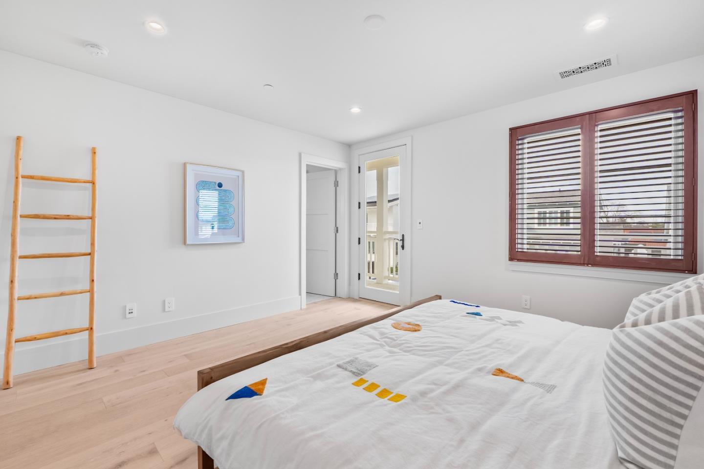 Detail Gallery Image 11 of 56 For 2088 Cully Pl, San Jose,  CA 95124 - 4 Beds | 4/1 Baths