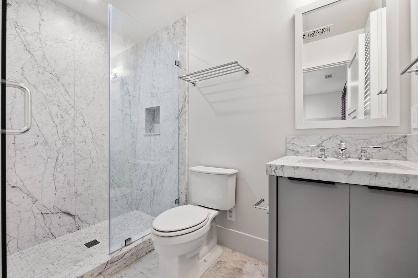 Detail Gallery Image 13 of 56 For 2088 Cully Pl, San Jose,  CA 95124 - 4 Beds | 4/1 Baths