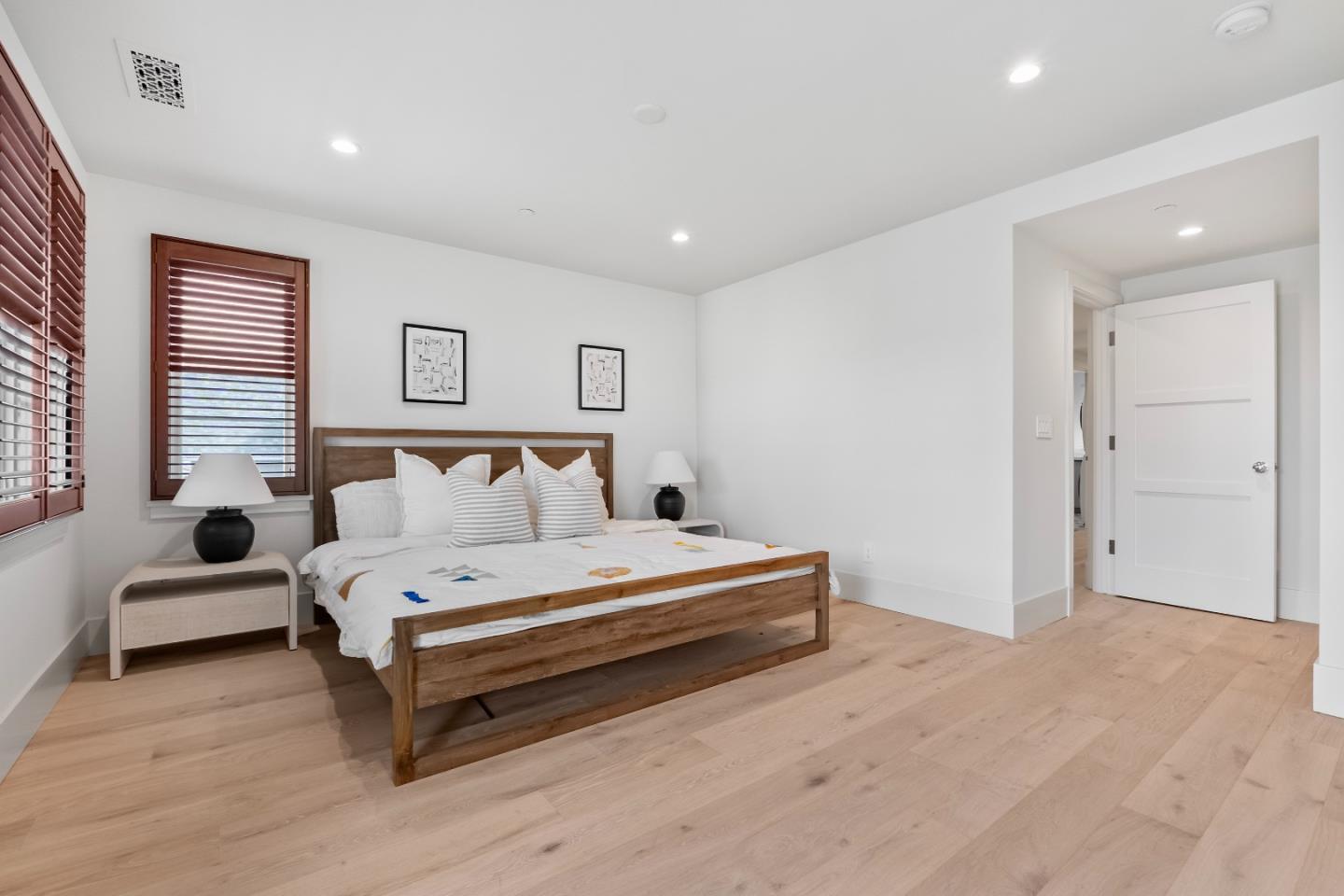 Detail Gallery Image 9 of 56 For 2088 Cully Pl, San Jose,  CA 95124 - 4 Beds | 4/1 Baths