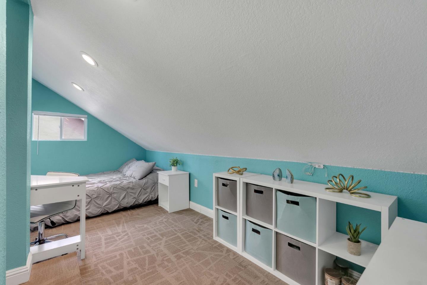 Detail Gallery Image 29 of 33 For 304 Henderson Dr, San Jose,  CA 95123 - 3 Beds | 2 Baths