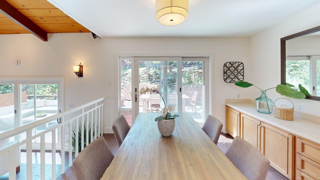 Detail Gallery Image 8 of 22 For 2123 Edgewood Rd, Redwood City,  CA 94062 - 3 Beds | 2 Baths