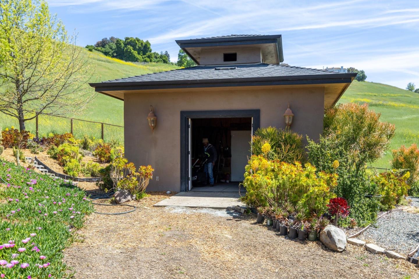 Detail Gallery Image 103 of 110 For 9540 via Del Oro, Gilroy,  CA 95020 - 4 Beds | 3/1 Baths