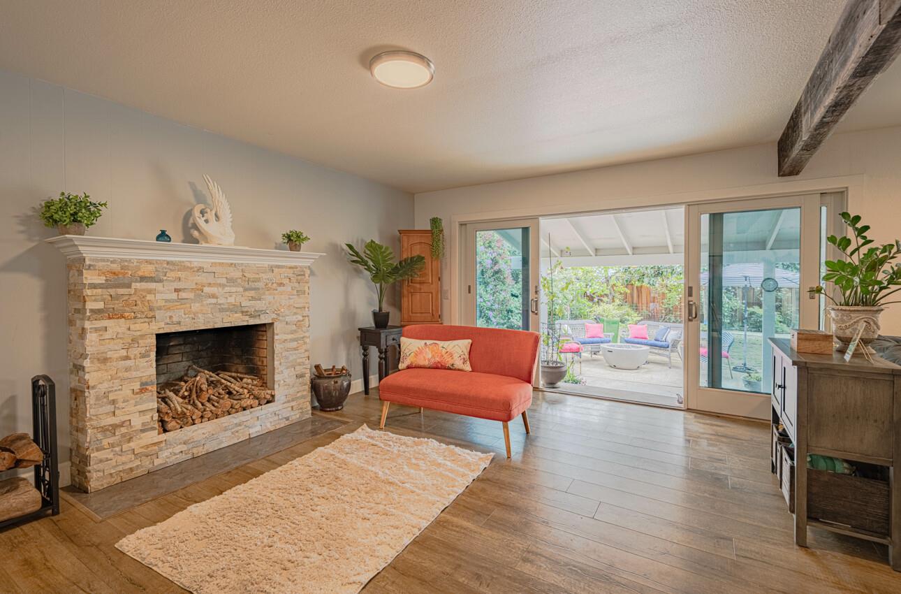 Detail Gallery Image 11 of 51 For 29 Karen Dr, Watsonville,  CA 95076 - 3 Beds | 2/1 Baths