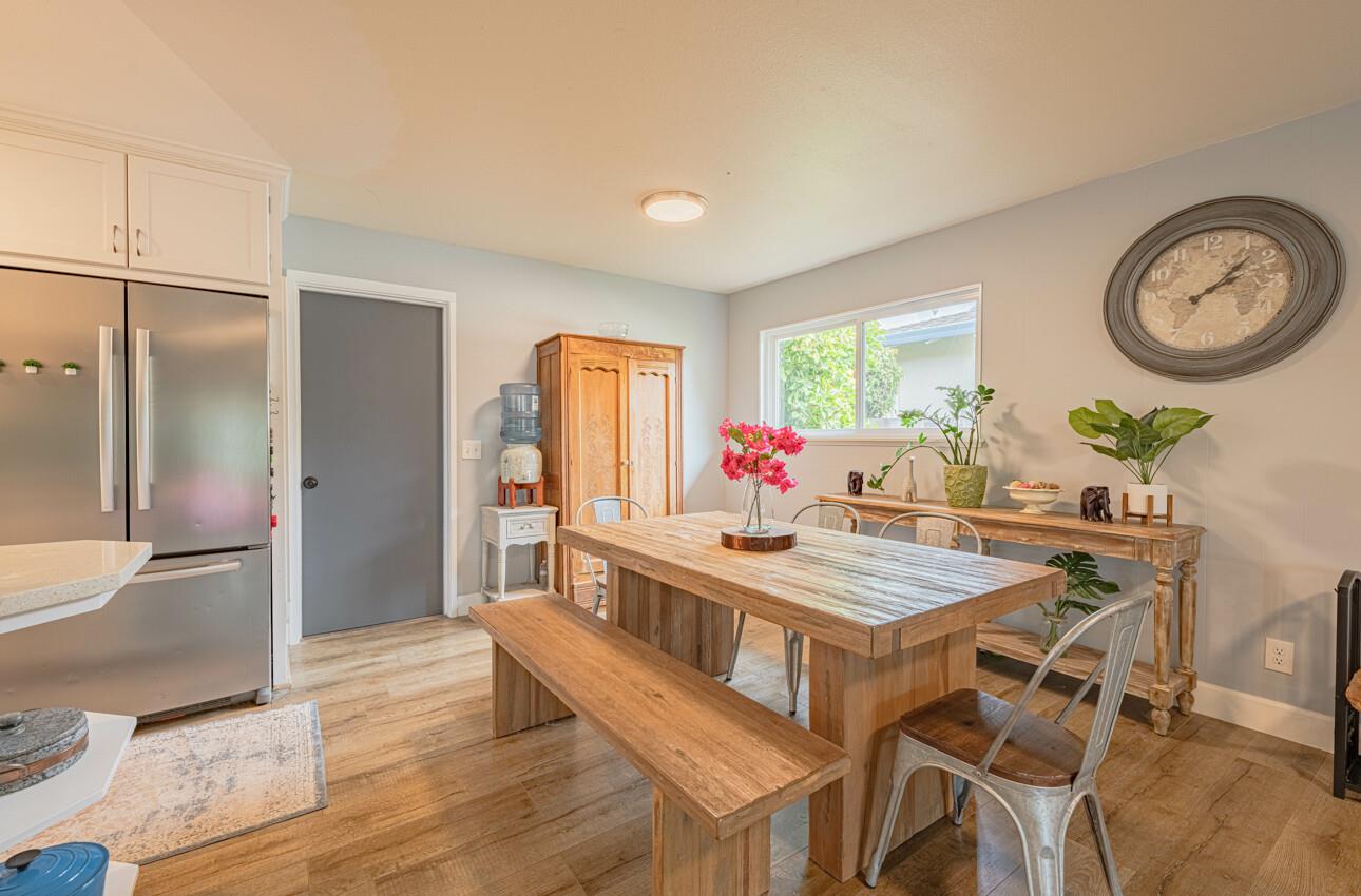 Detail Gallery Image 17 of 51 For 29 Karen Dr, Watsonville,  CA 95076 - 3 Beds | 2/1 Baths