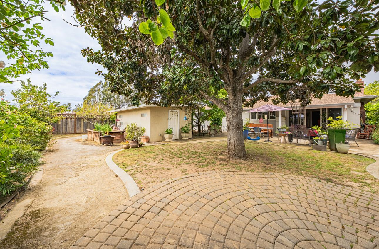 Detail Gallery Image 26 of 51 For 29 Karen Dr, Watsonville,  CA 95076 - 3 Beds | 2/1 Baths
