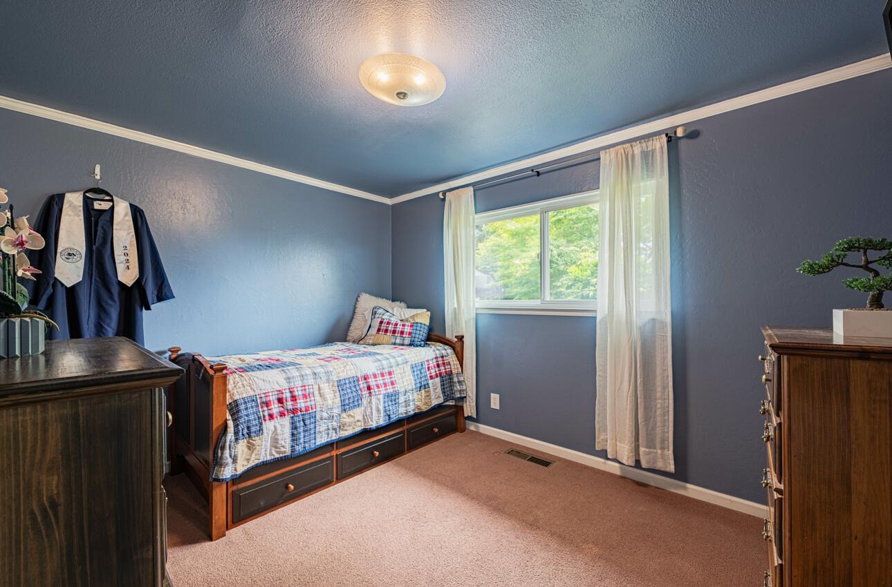 Detail Gallery Image 35 of 51 For 29 Karen Dr, Watsonville,  CA 95076 - 3 Beds | 2/1 Baths