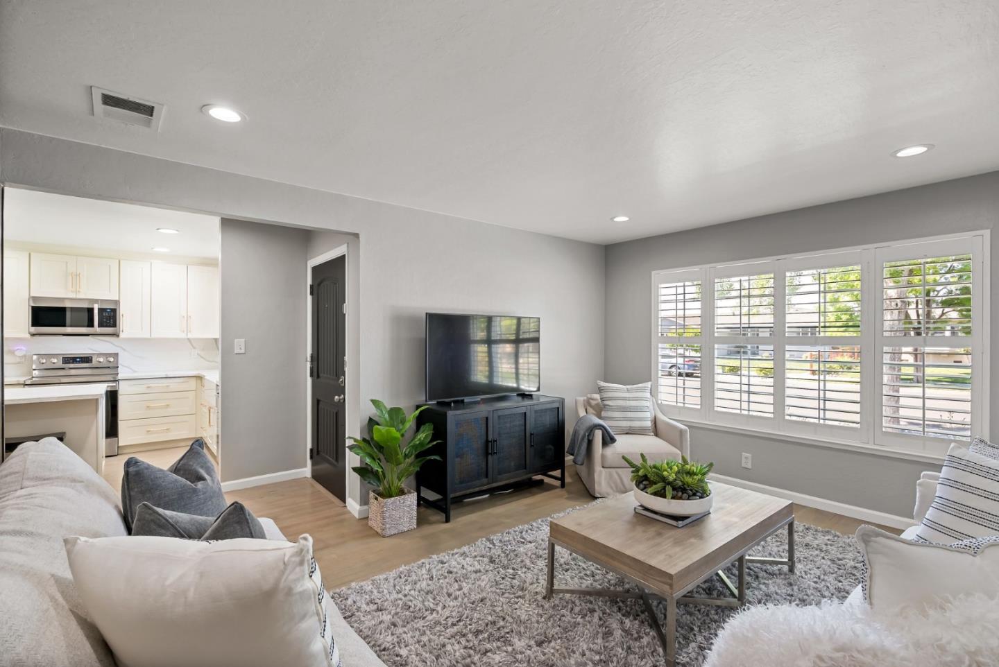Detail Gallery Image 15 of 57 For 628 Kiowa Cir, San Jose,  CA 95123 - 4 Beds | 2 Baths